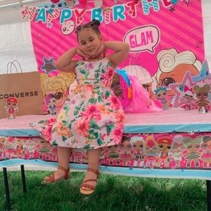 Meet your Posher, Escobar